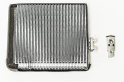 BNR34GT-R用エアコンエバポレーターを新発売！！ サムネイル画像