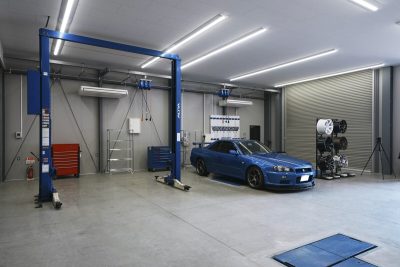 緑整備 工場内部